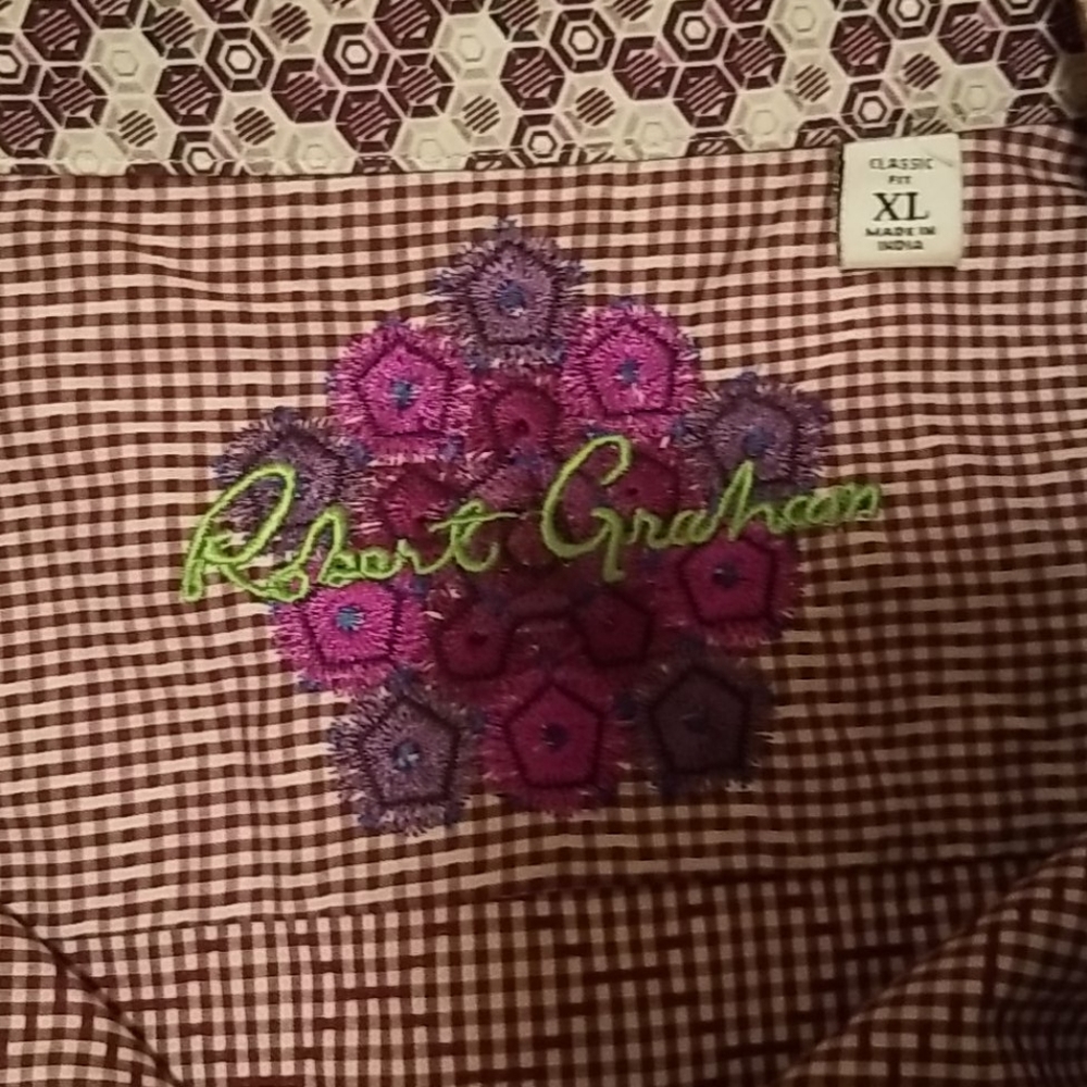 Robert Graham dressy casual shirt